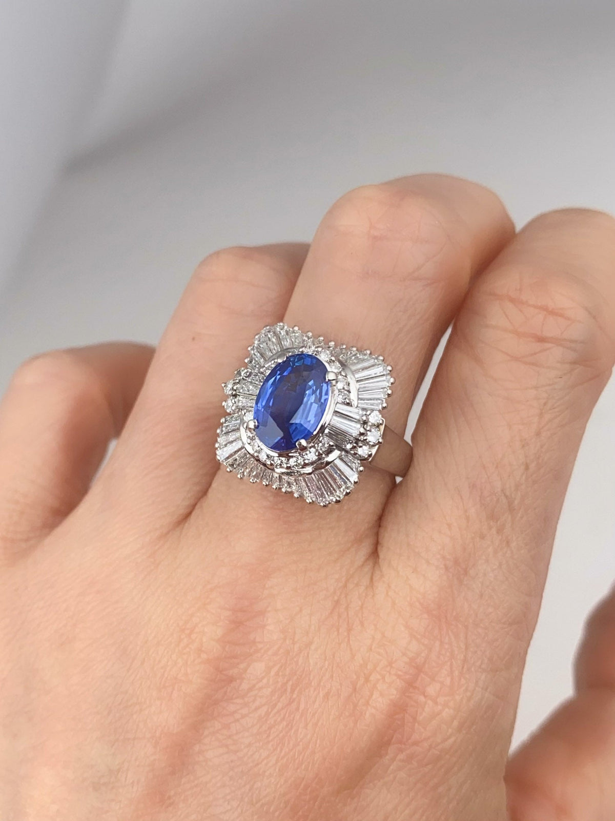 Stunning Platinum Ring 2.186ct Sapphire with 1.36ct Baguette Diamond Halo Heavy 10.8g PT900 V1188 Aurora Designer