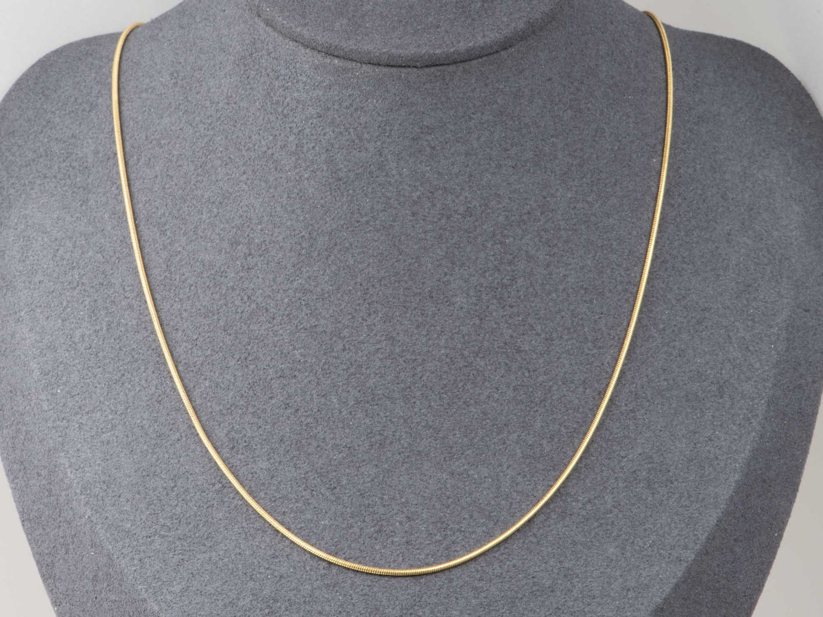 14K Gold Vintage 1.1mm Wide Snake Chain Necklace 19" Heavy 5g+ Stamped Italy Slinky Shiny Great Movement Aurora Designer