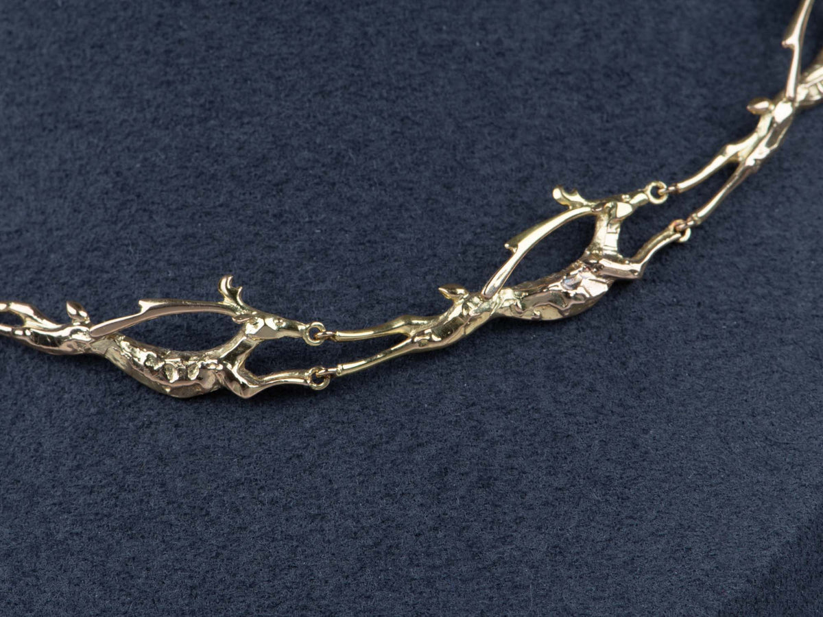 14K Gold Deer Motif Choker Necklace Tasaki Japanese Designer Brand 24g V1216 Aurora Designer