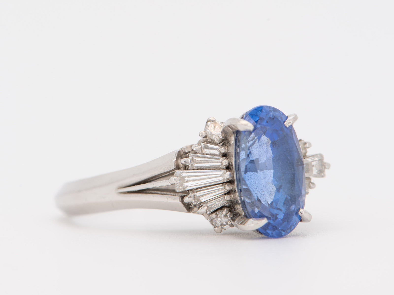 Platinum 3.17ct Sapphire and Diamond Halo Engagement Ring Elongated Oval Deep Cornflower Blue Earth-Mined Gemstone V1217 Aurora Designer