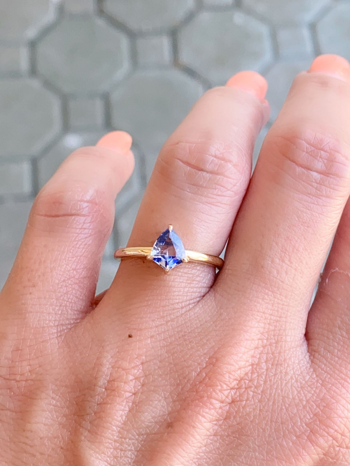 Shield Shape Unique Bi-Color Sapphire Ring 14K Gold R6558 Aurora Designer