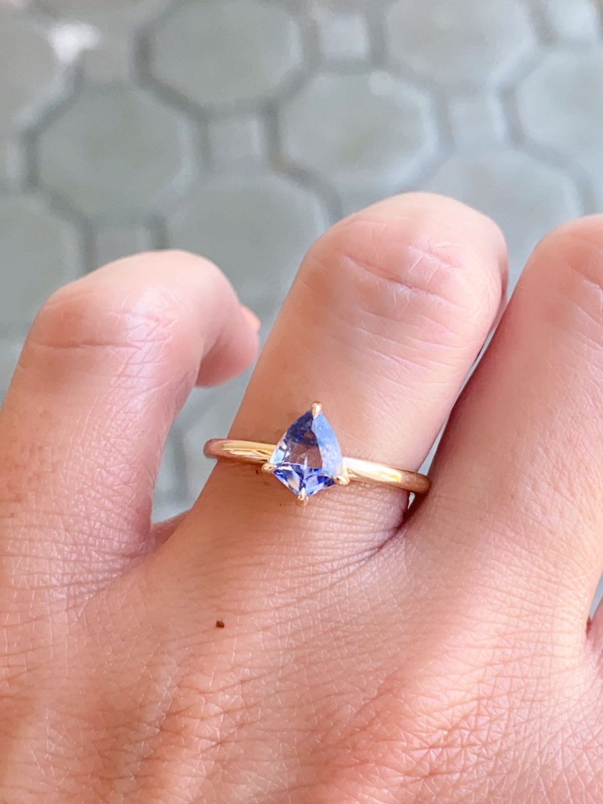 Shield Shape Unique Bi-Color Sapphire Ring 14K Gold R6558 Aurora Designer