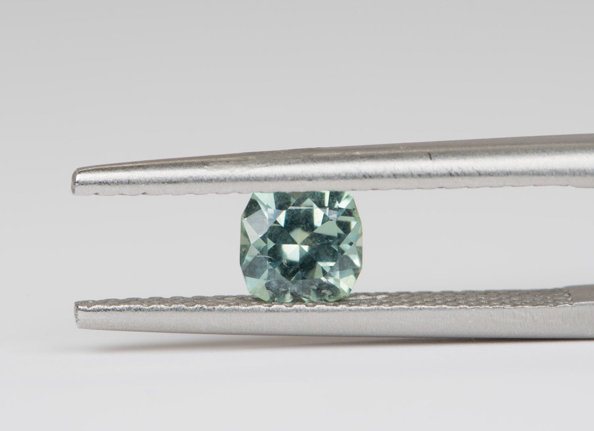 0.65ct Square Shape Montana Sapphire 4.7*4.7*3.2mm PS431