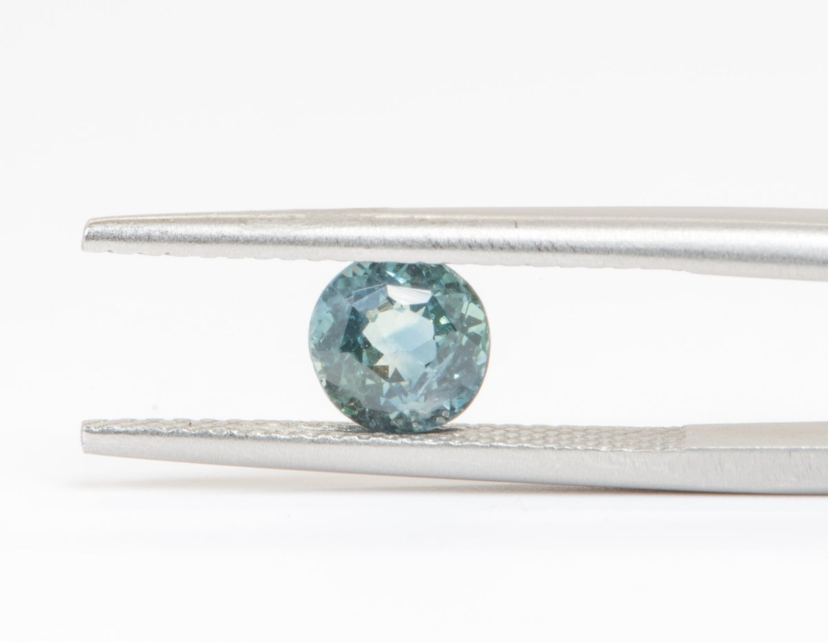 1.35ct Round Shape Montana Sapphire 5.7*4.3mm PS454