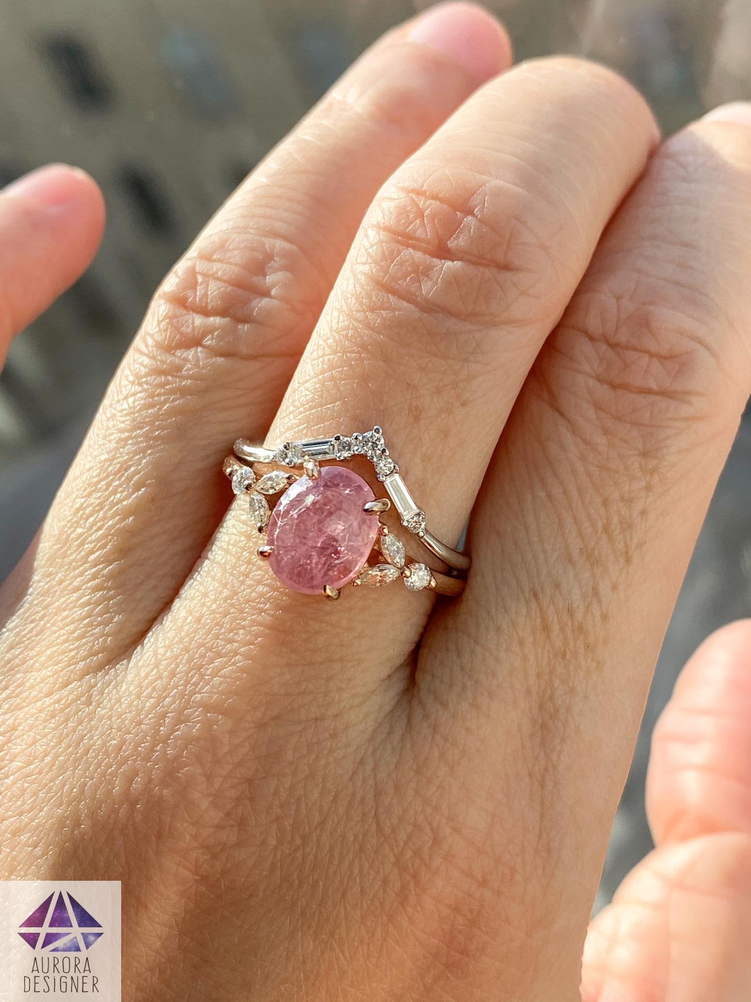 Jewelry Trends 2023: Pink Sapphire, Bold Gold, Chubby Inset Rings -  Bloomberg
