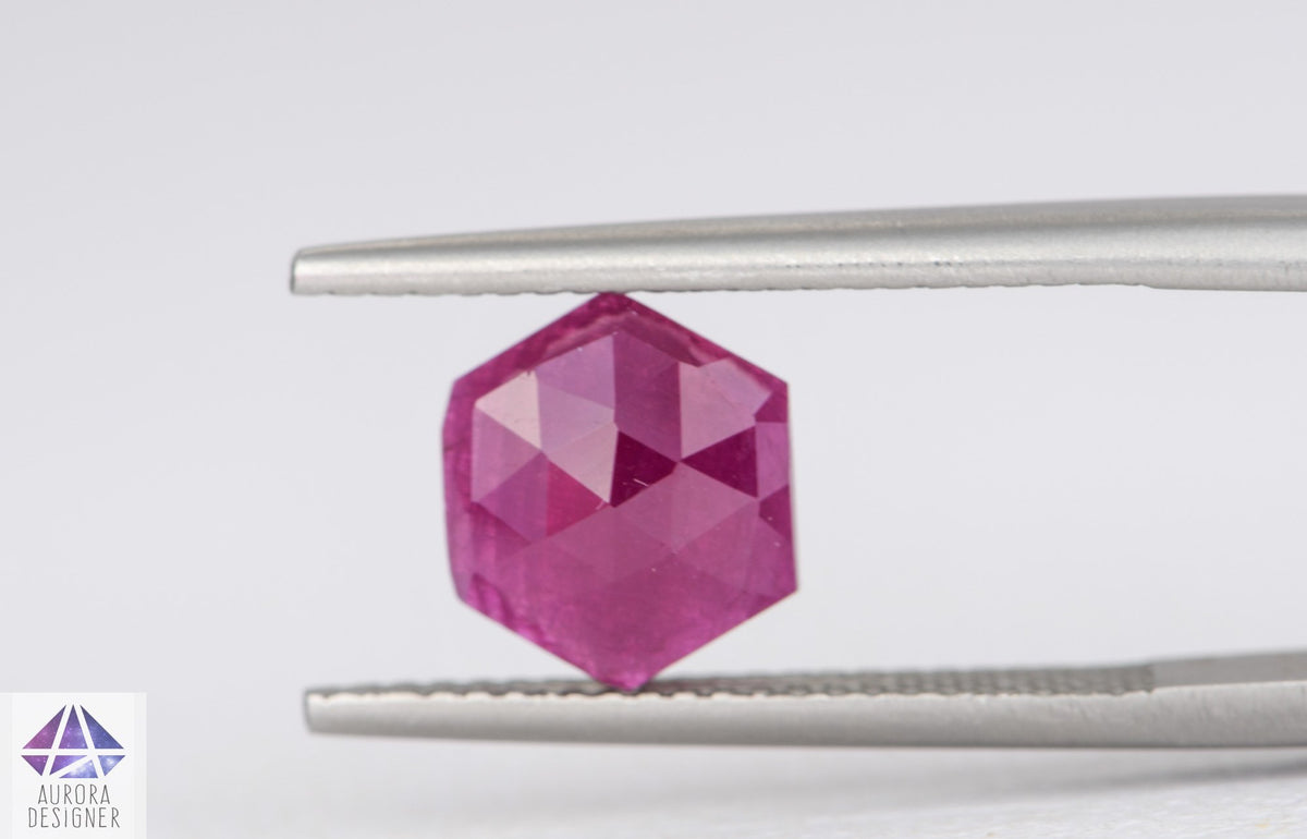 2.67ct Hexagon Shape Ruby 9.1*8.1*3.2mm RU11