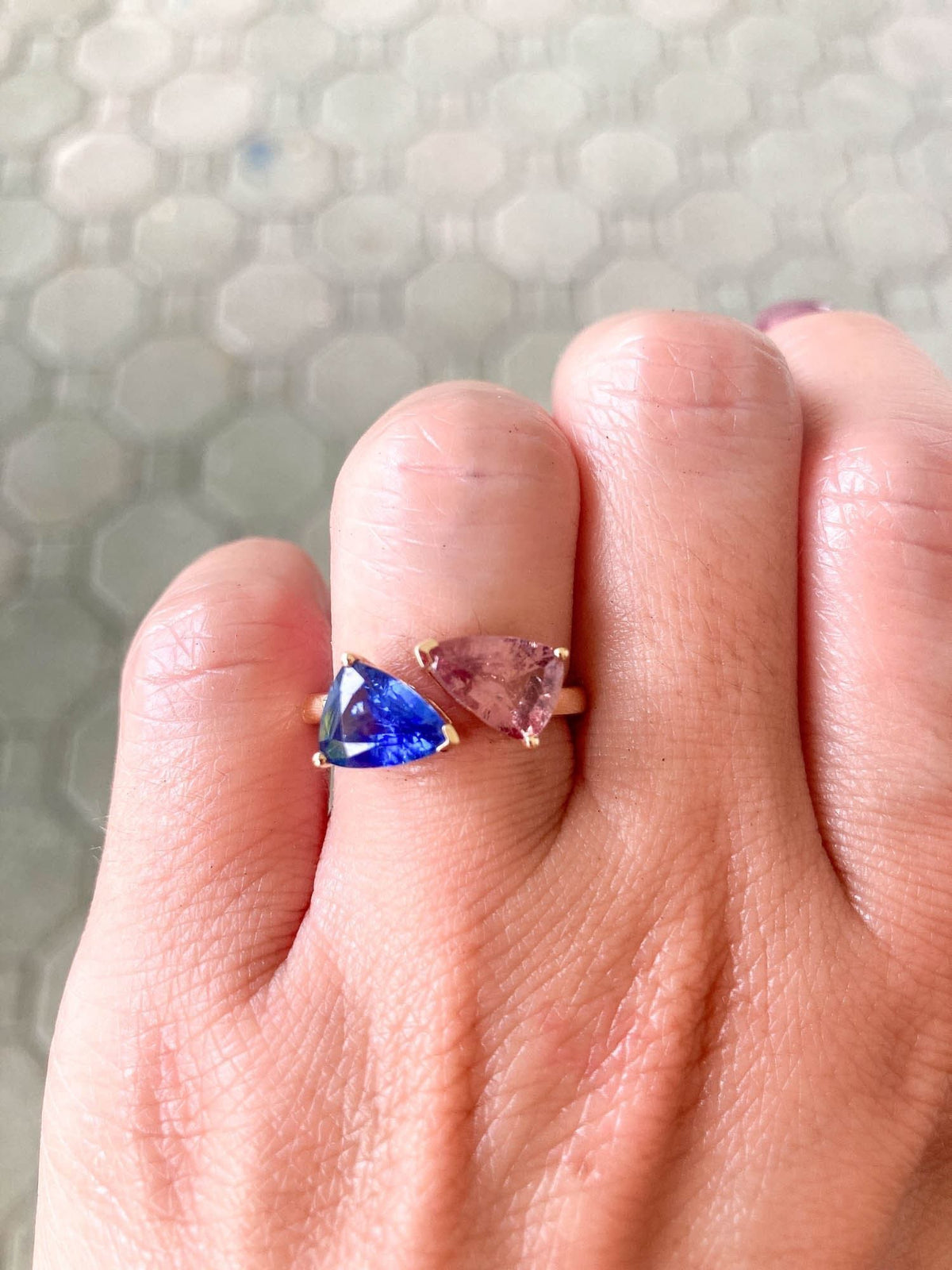 1.97ct Open End Sapphire Bypass Statement Ring 14K Yellow Gold You and Me R6118 Aurora Designer