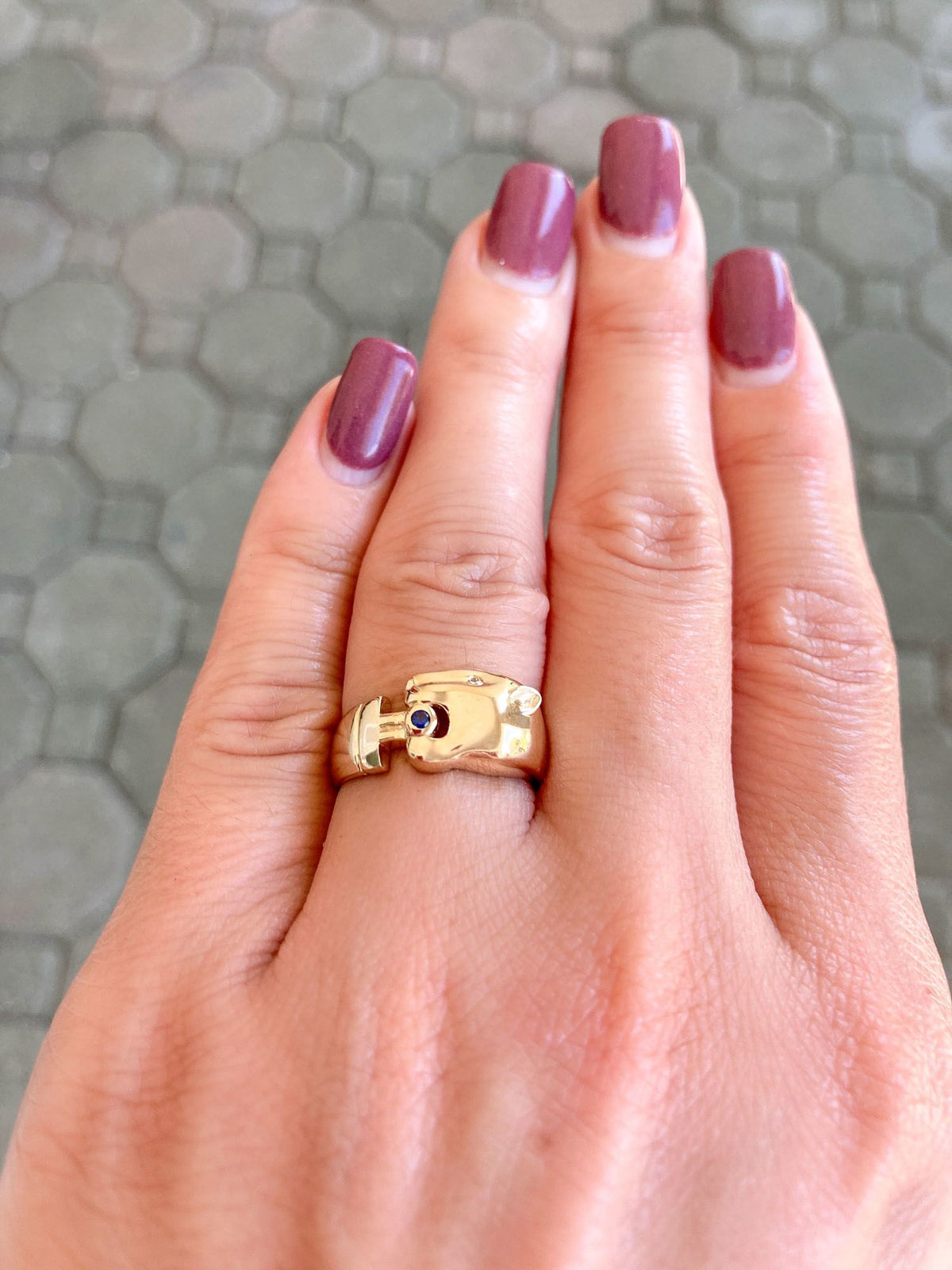 Vintage-Inspired 14K Yellow Gold Panther Ring with Diamond Eye Sapphire Mouth R6140 Aurora Designer