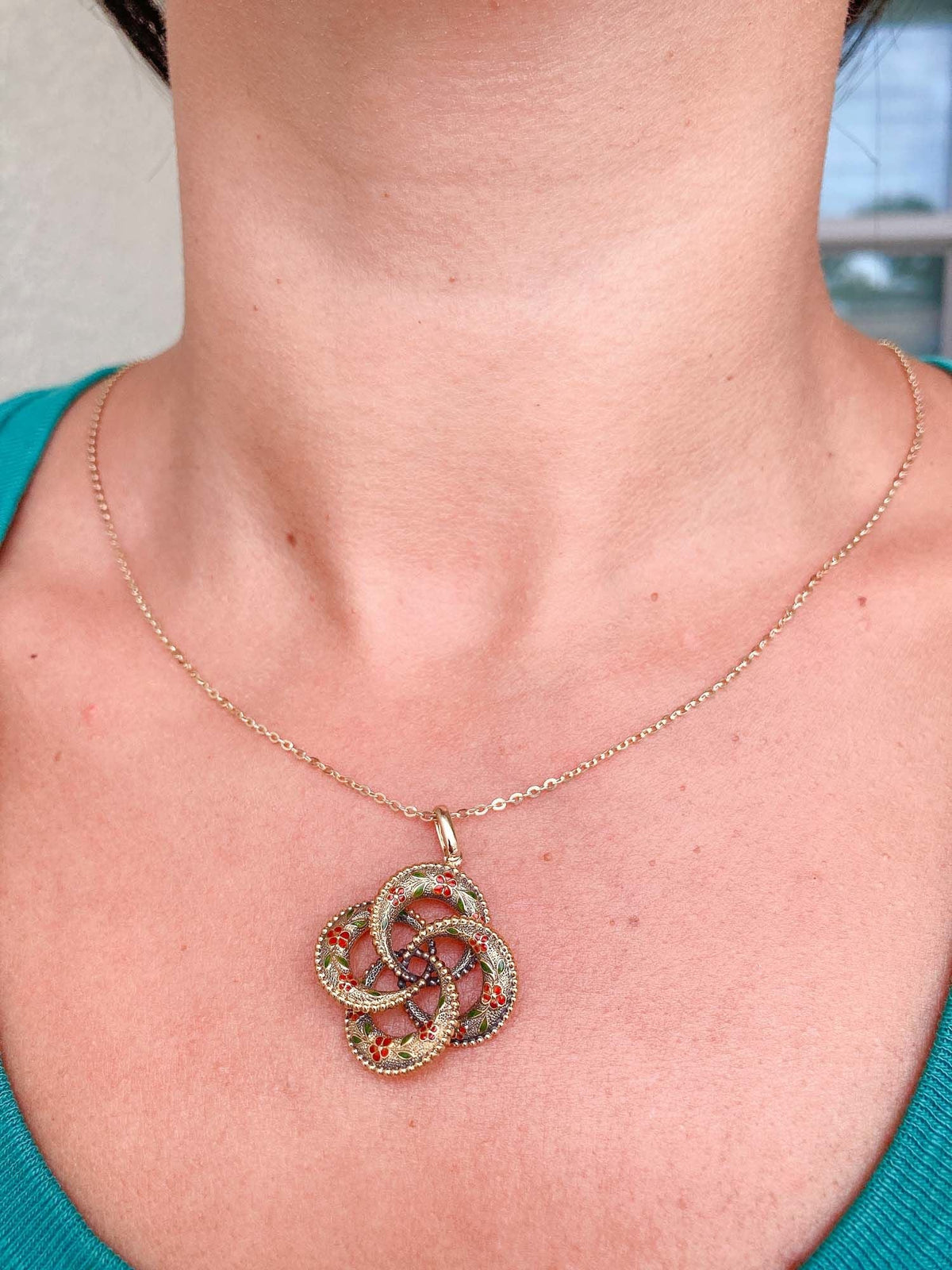 14K Yellow Gold Art Nouveau Vintage Red Green Enamel Pin Converted Pendant R4141 Aurora Designer