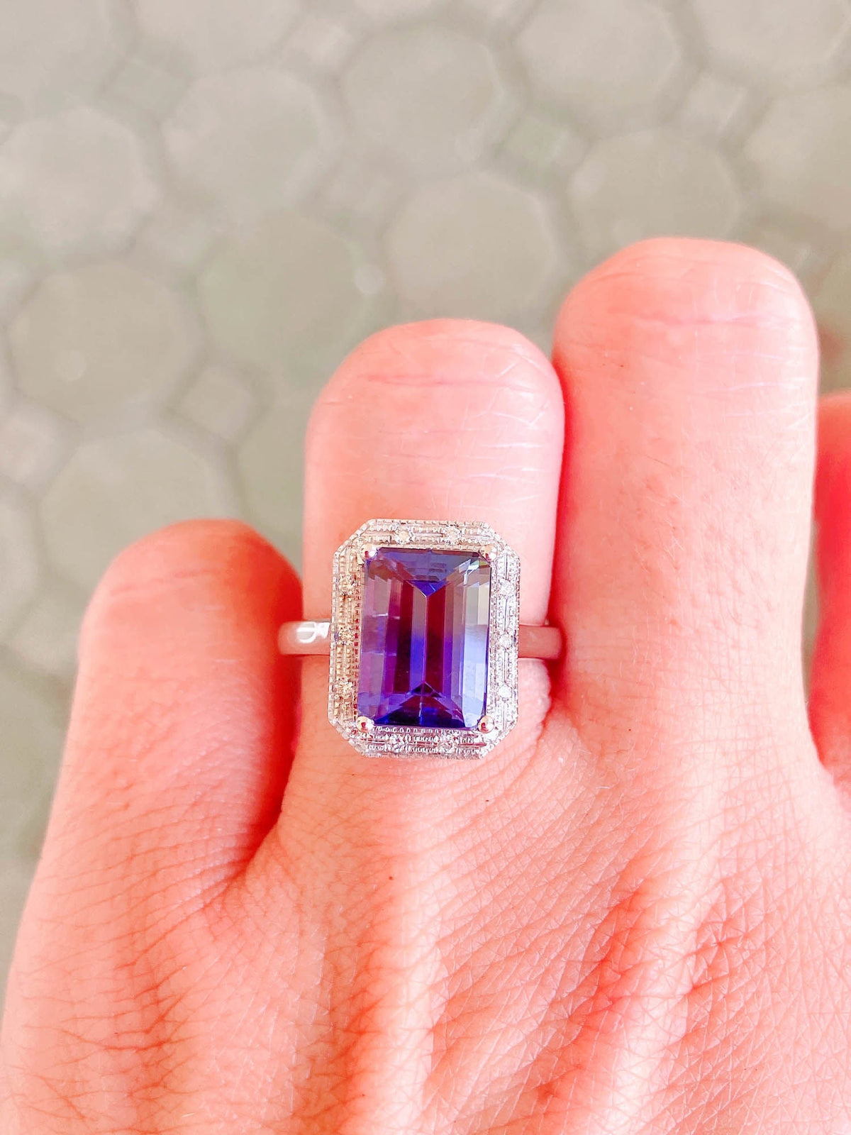 5.21ct Bi-Color Purplish Blue Tanzanite with Diamond Halo 14K Gold Ring R6355 Aurora Designer
