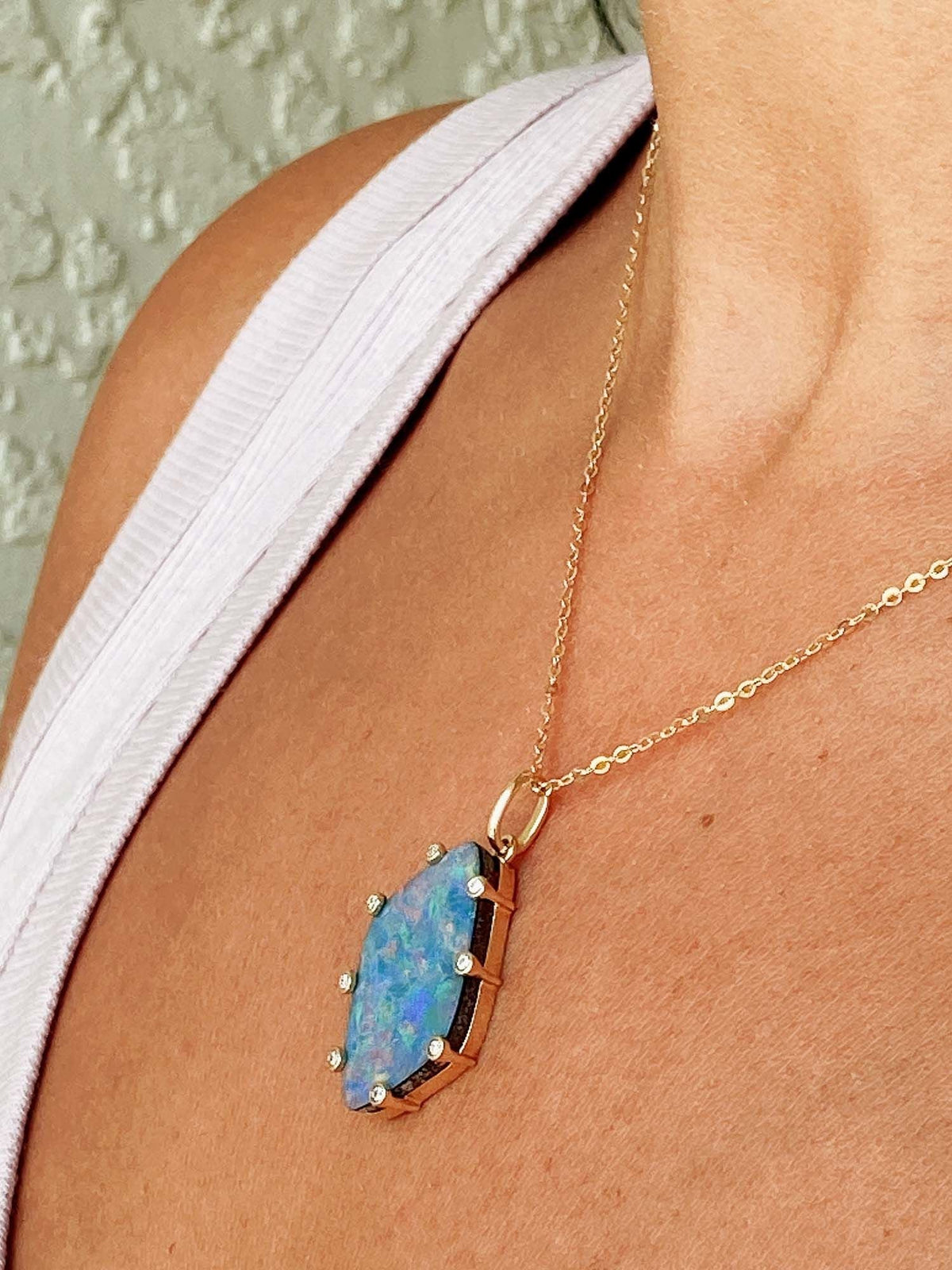 9.03ct Australian Doublet Opal with Diamond Halo 14K Gold Pendant R4178 Aurora Designer
