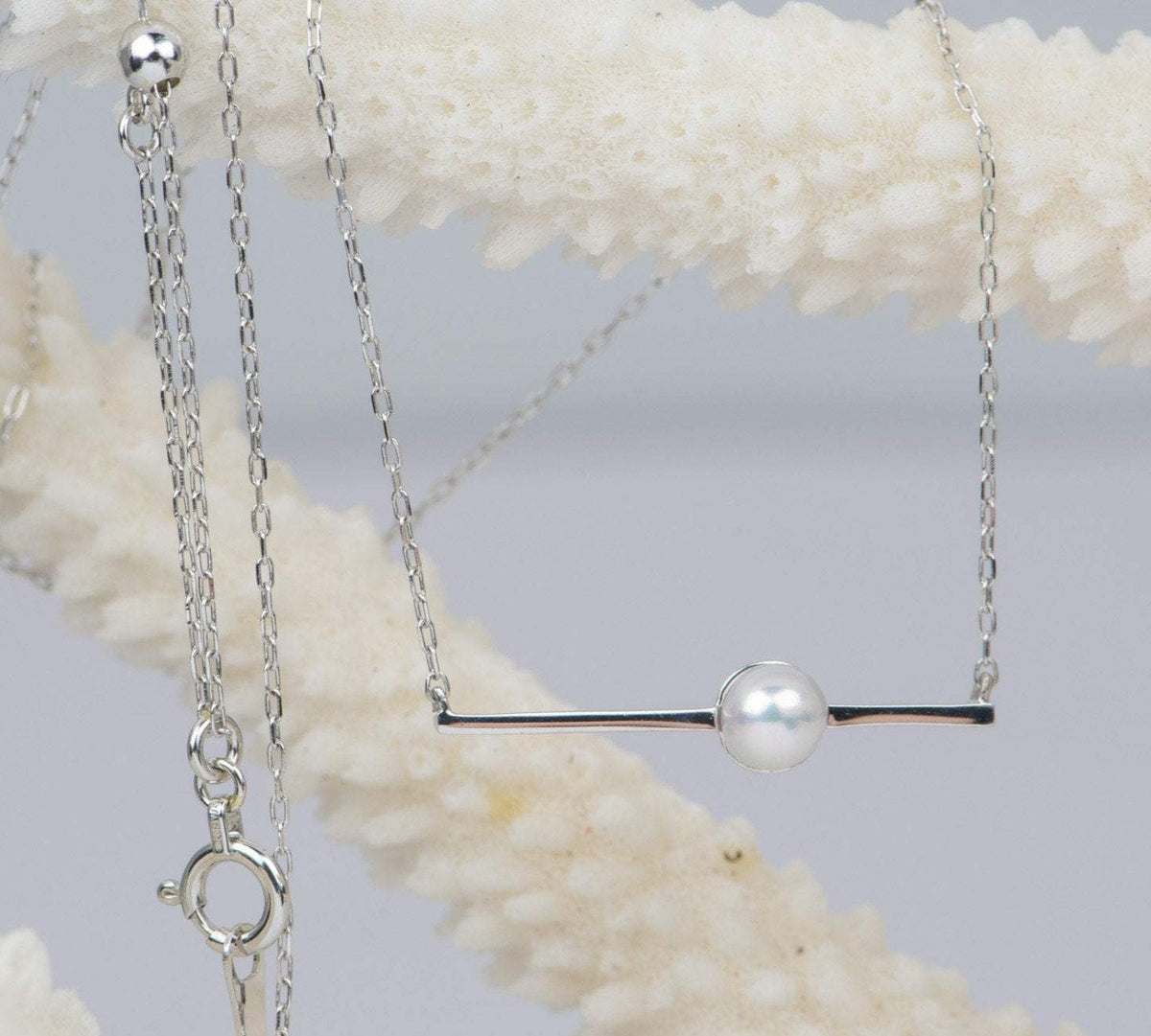 4.5mm Akoya Pearl Necklace 18K White Gold Adjustable Chain Full Round Pearl Bar Setting June AD2280