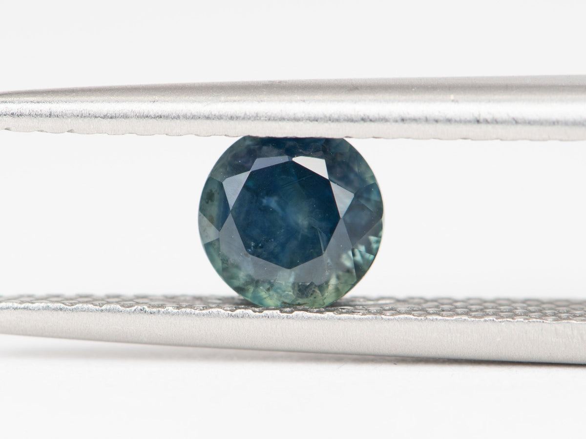 0.9ct Round Shape Montana Sapphire 5.4*4.0mm PS602 Aurora Designer