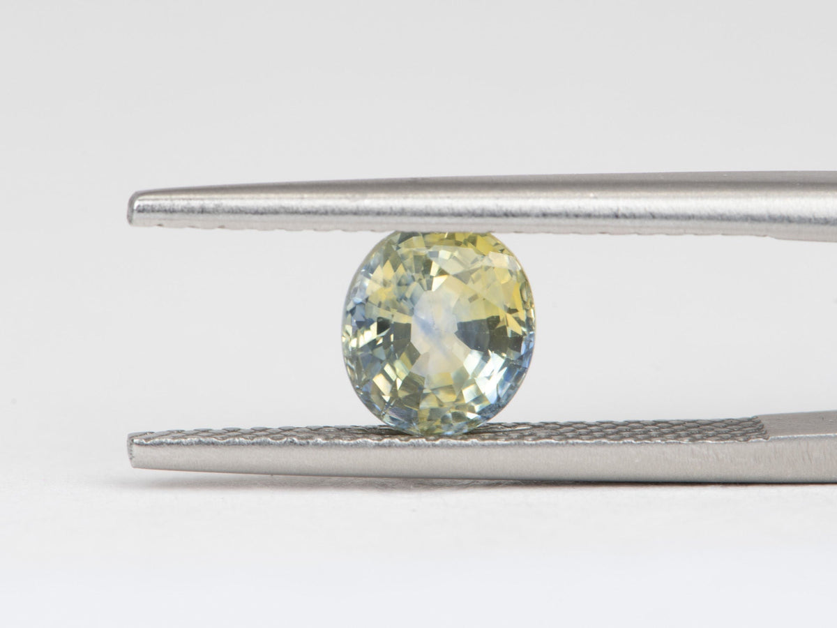 1.63ct Round Shape Sapphire 6.6*5.9*4.6mm PS631 Aurora Designer