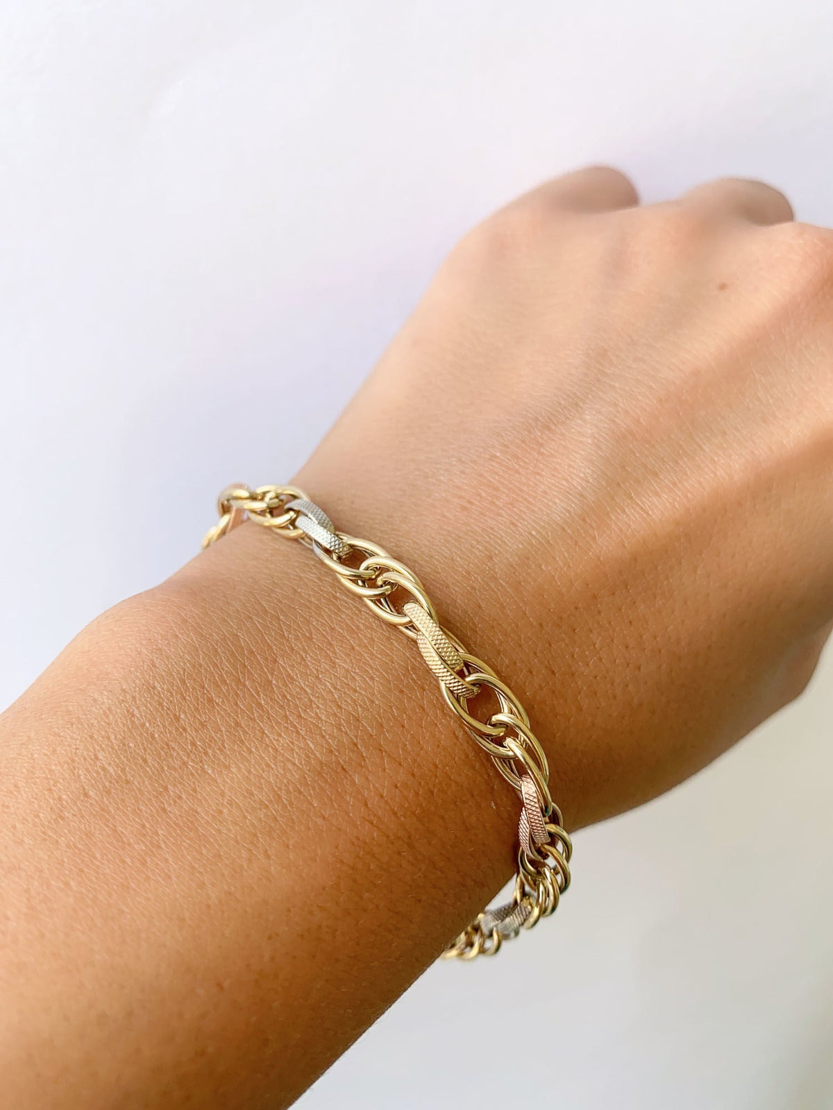 Tri-Color Fancy Link Bracelet 14K Gold Lighter Links 5.18g R2057 Aurora Designer