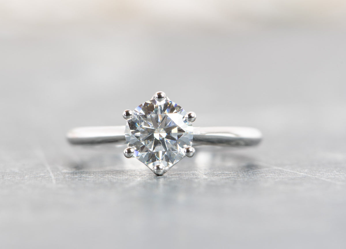 One-Carat Moissanite Engagement Ring 14K 18K Gold Platinum PT950 Trellis 6-Prong Setting AD1975 Aurora Designer