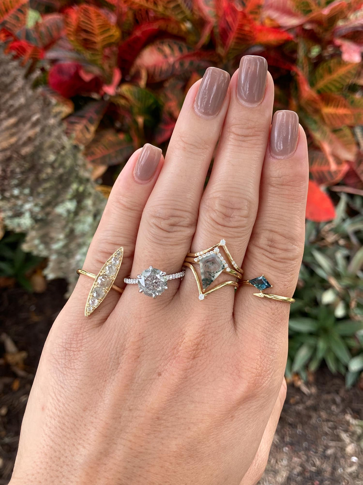 Ring Style - Hidden Halo Solitaire Ring Setting for Any Shape Stone M6005C Aurora Designer