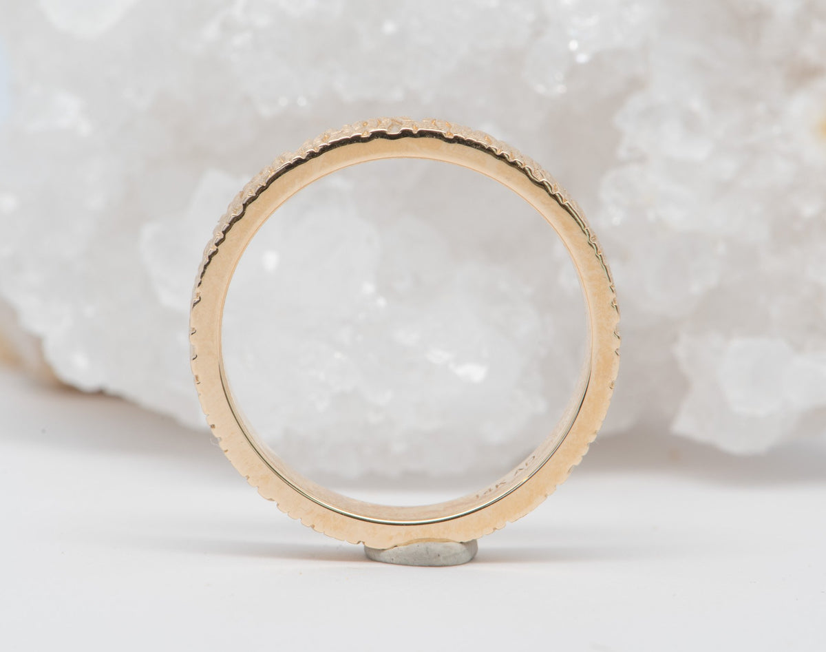 4mm Bark Texture 14K Gold Wedding Band M5001 Aurora Designer
