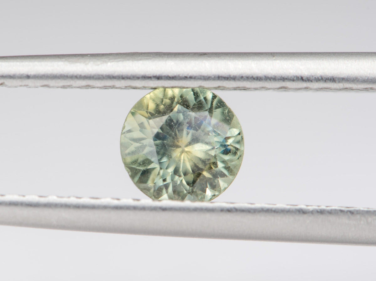 0.6ct Round Shape Montana Sapphire 5.1*3.1mm PS539 Aurora Designer