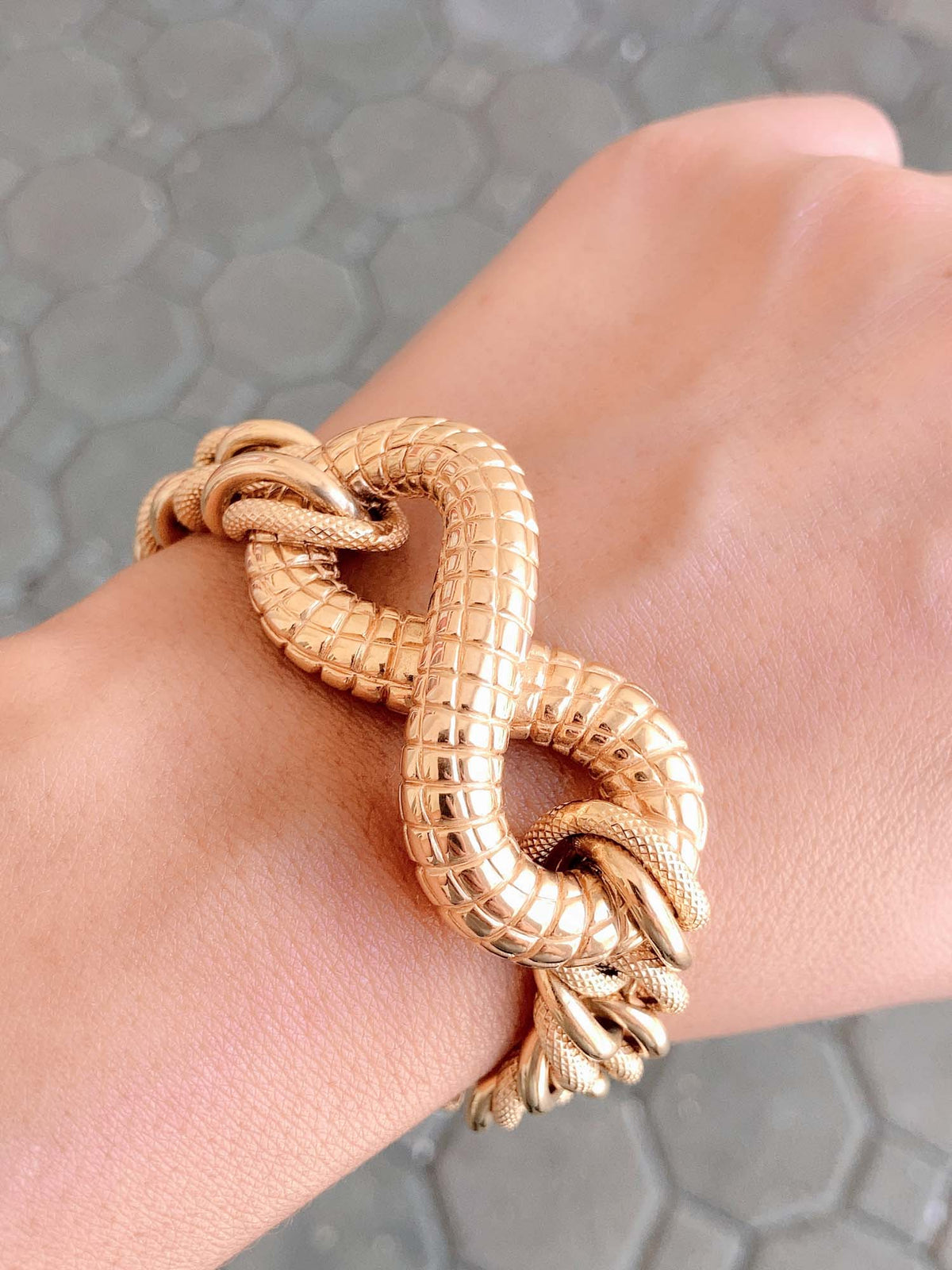 Chunky Bracelet with Snake Scale Texture 14K Gold 24g R2044 Aurora Designer