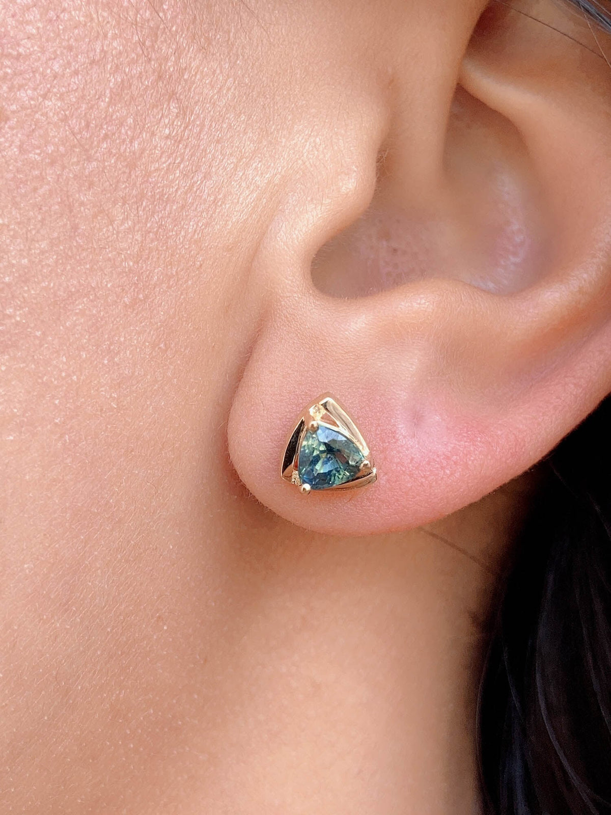 Triangle Teal Sapphire Wind Spinner Earrings 14K Gold R3105 Aurora Designer