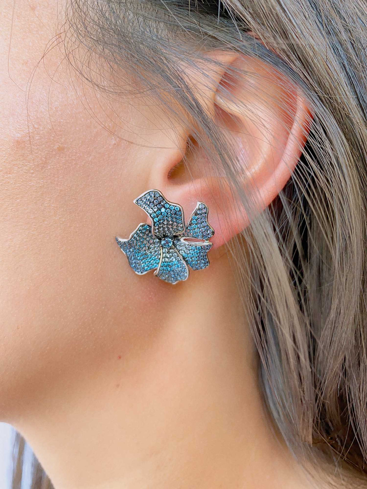 Ombre Color Blue Topaz Flower Earrings Sterling Silver R3125 Aurora Designer