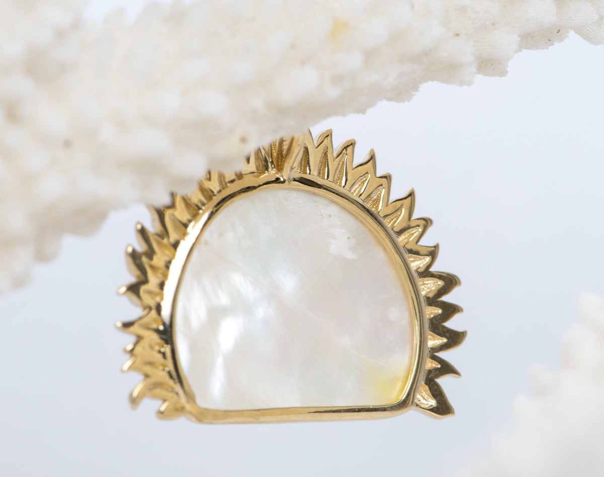 Large Mother of Pearl Carved Face with Golden Sunray Halo Pendant 9K Gold R4107 Aurora Designer