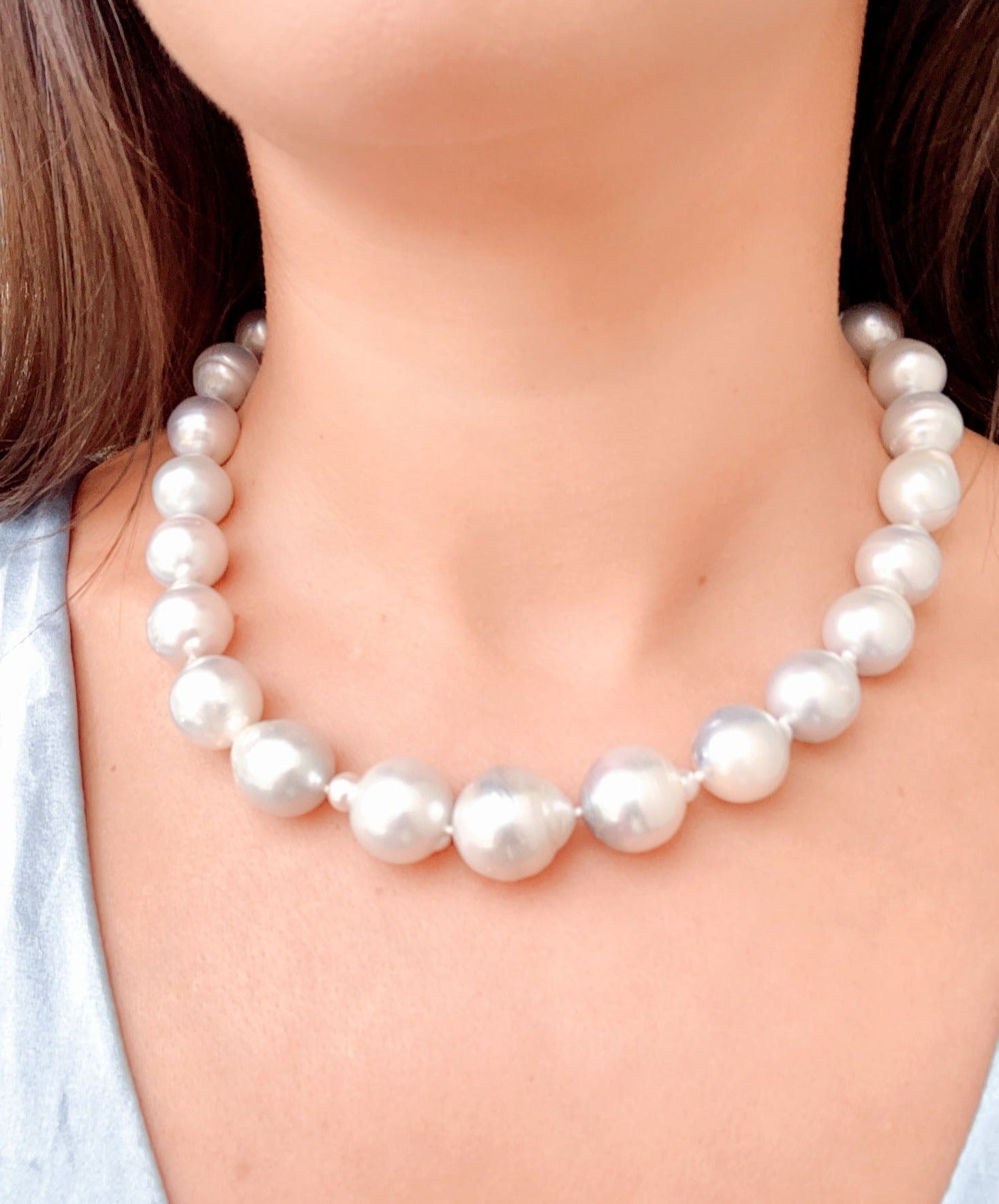 12 16mm South Sea Baroque Pearl Hand Knotted Necklace with 14K White G Aurora Designer