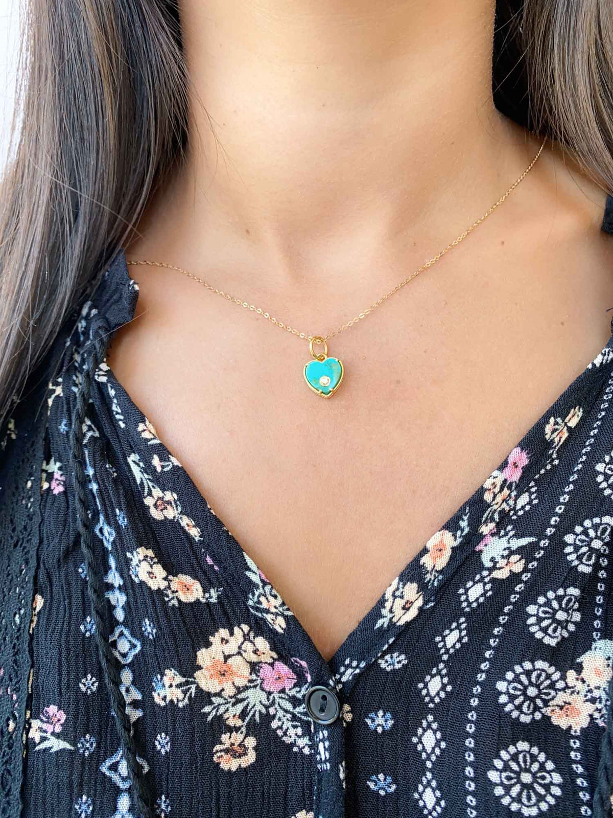 Heart with Diamond Accent Pendant 14K Gold R4350 Aurora Designer