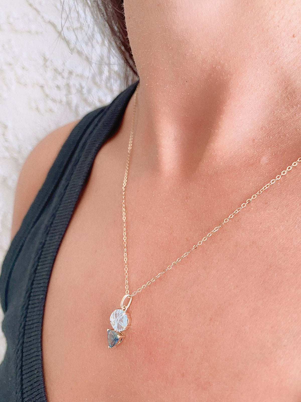 Teal Sapphire and Aquamarine Flower Carving Pendant 14K Gold R4408 Aurora Designer
