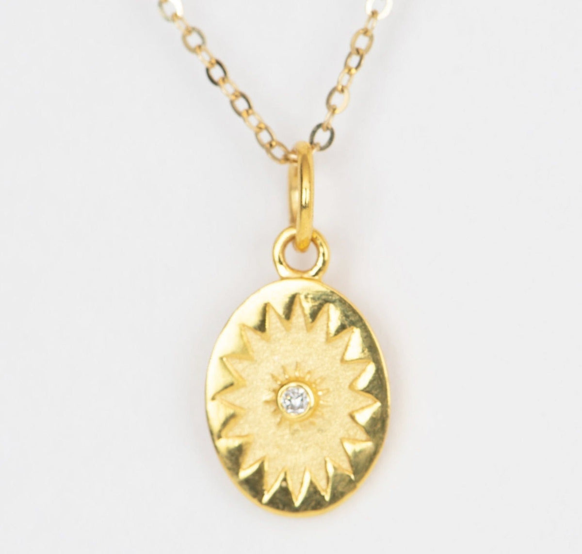 Oval Star with Diamond Center 14K Gold R4428 Aurora Designer