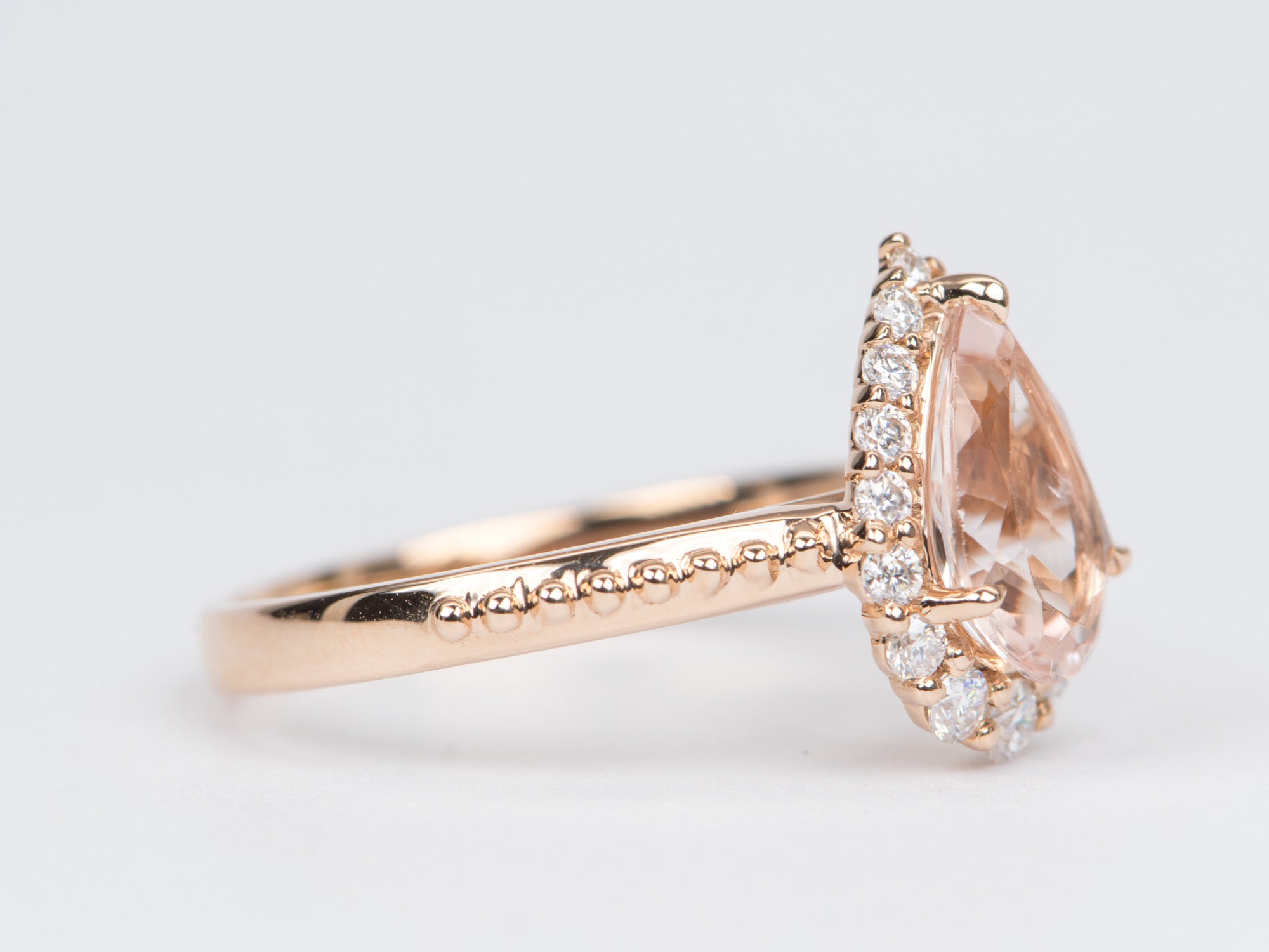 割り引き ルヴァン レディース リング アクセサリー Peach Morganite ct. Diamond  Teardrop Halo Ring in 14k Rose Gold