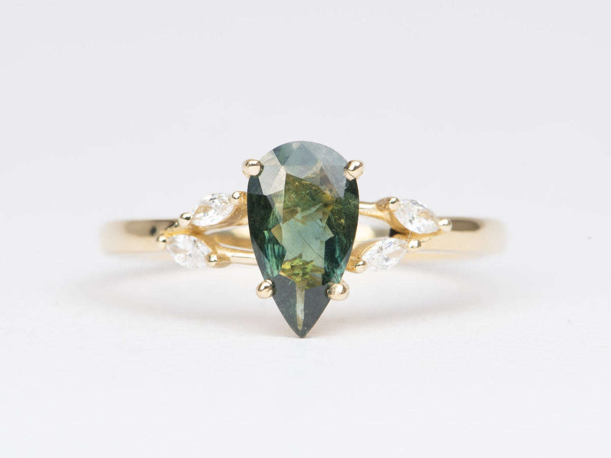 1.09ct Nigerian Sapphire with Diamond Leaf Design 14K Gold Engagement Ring R6446 Aurora Designer