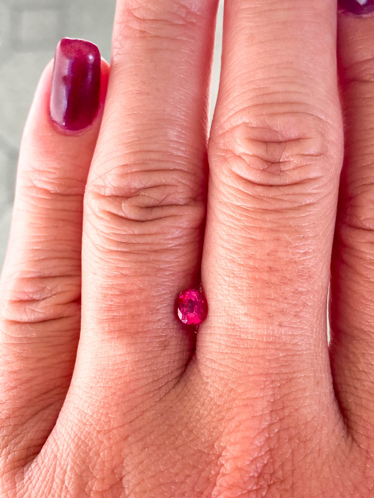 0.60ct Oval Shape Spinel 5.1*4.2*3.5mm SP119 Aurora Designer