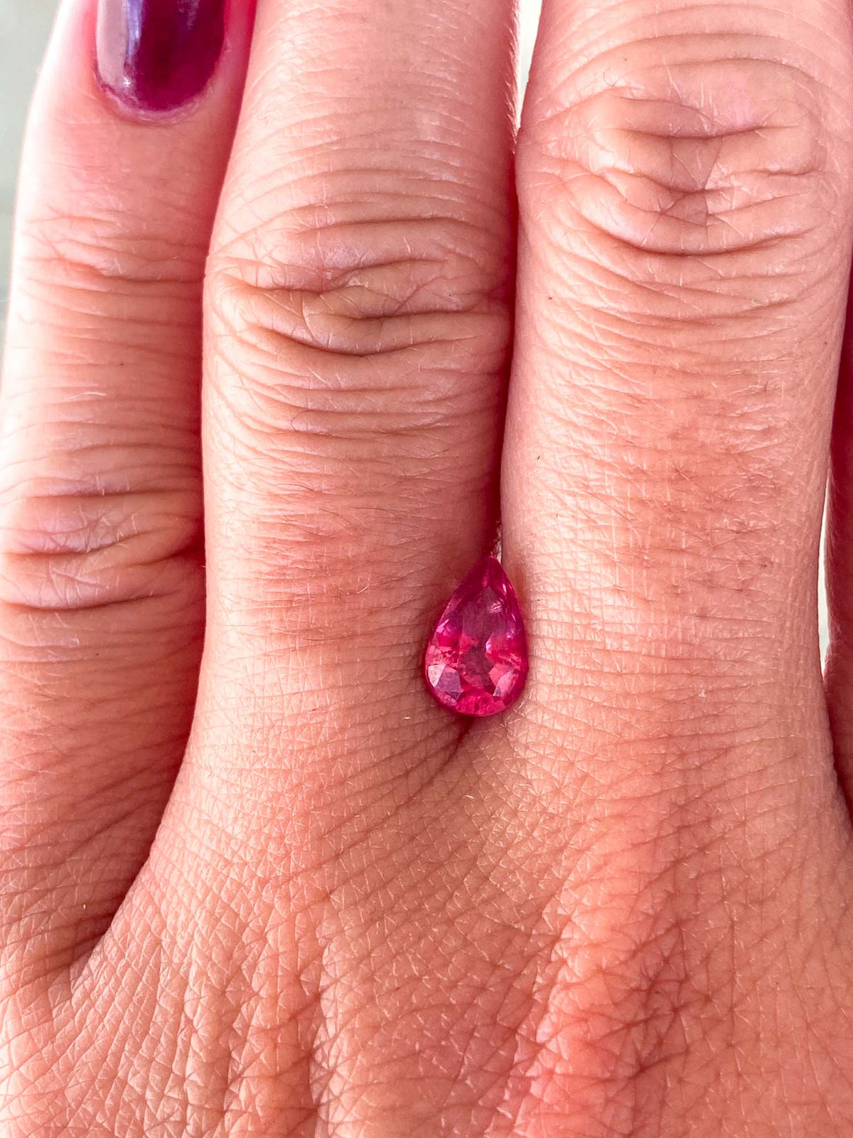 1.22ct Pear Shape Spinel, 8.4*5.5*3.7mm SP147 Aurora Designer