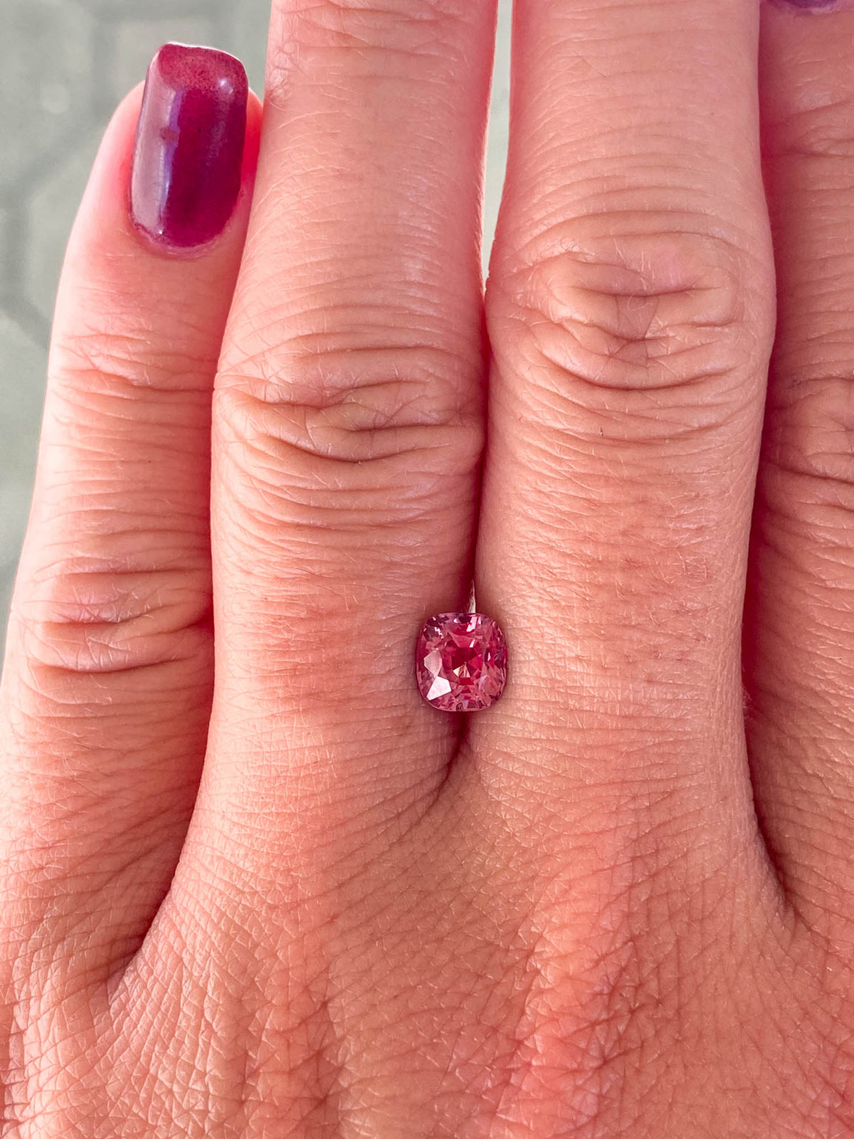 1.27ct Cushion Shape Spinel, 6.3*5.6*4.6mm SP93 Aurora Designer