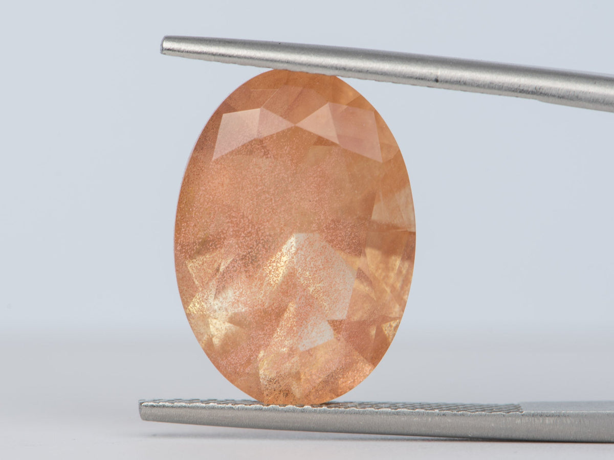 7.83ct Oval Shape Oregon Sunstone 16.9*12.0*7.6mm SU104 Aurora Designer