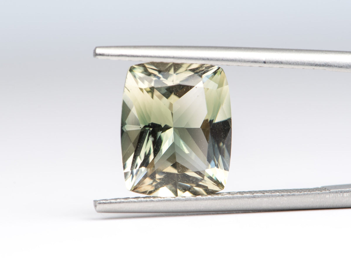 3.52ct Rectangle Shape Oregon Sunstone 11.0*9.0*5.8mm SU127 Aurora Designer
