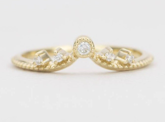 Diamond Crown Ring with Milgrain Details 14K Gold Curve Wedding Band AD1337