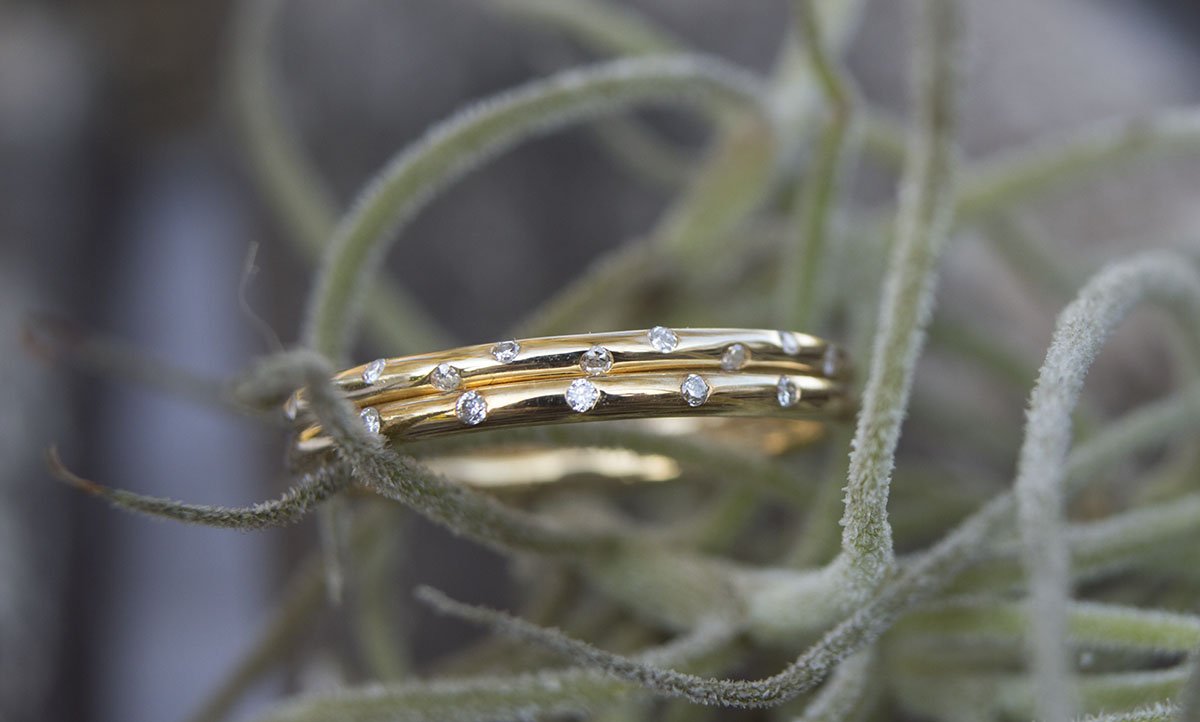 Diamond "Sprinkle" 14K Gold Full Eternity Wedding Band Stacking Ring Flush Set AD1147E