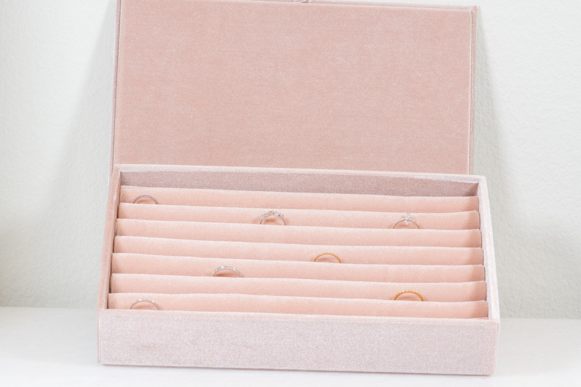Aurora Designer - Large Multi-Ring Luxurious Velvet Jewelry Ring Box ...