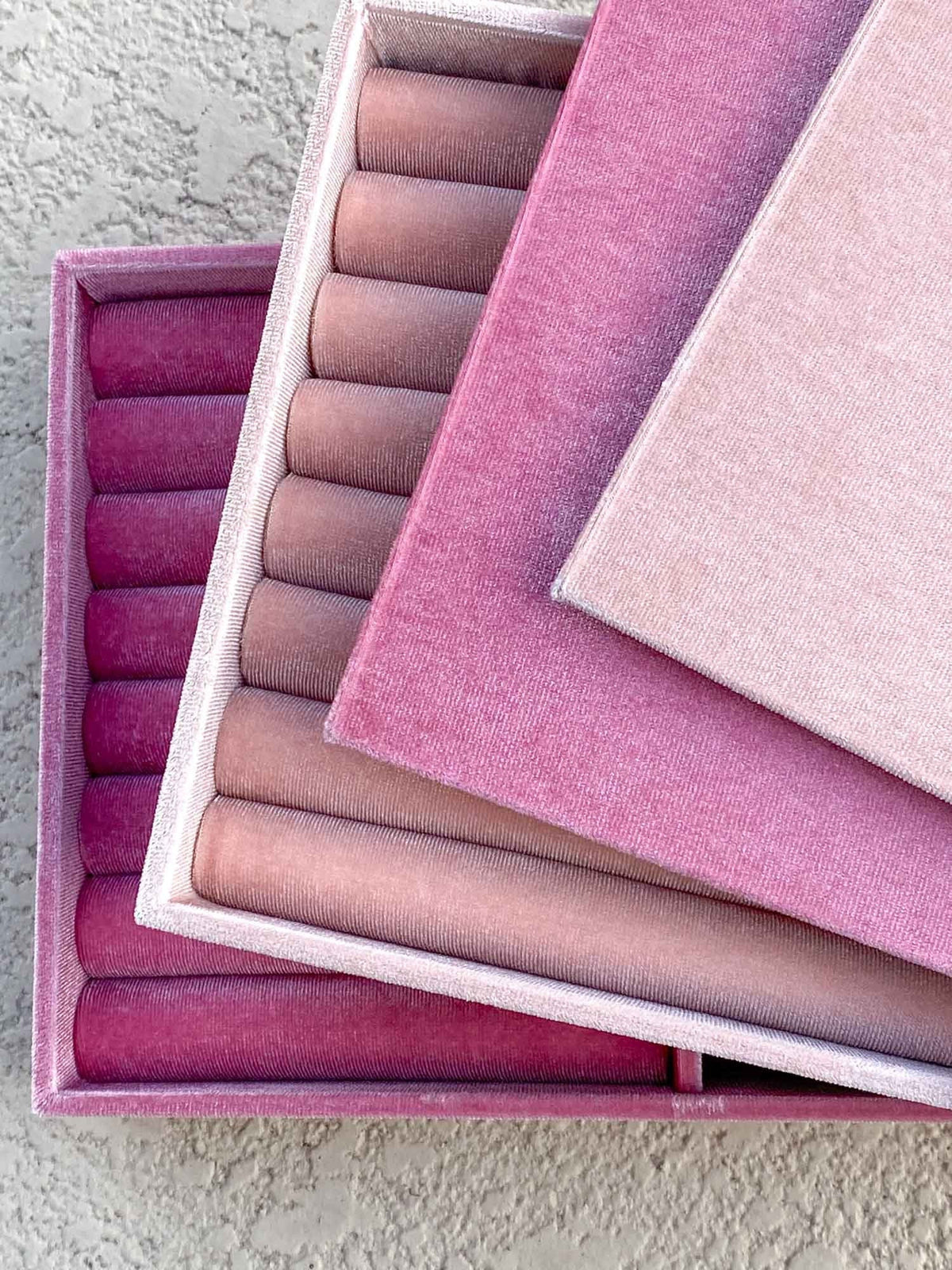 Large Multi-Ring Luxurious Velvet Jewelry Ring Box Tray Display Case Birthday Gift for Her Multiple Row Rings Soft Light Dusty Pink RB005 Aurora Designer