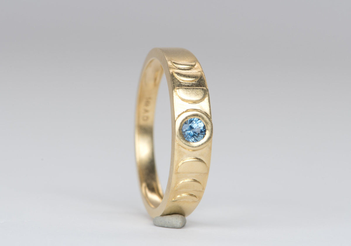 Montana Sapphire Crescent Moon Celestial Themed 14K Yellow Gold Bezel Set Ring R6060