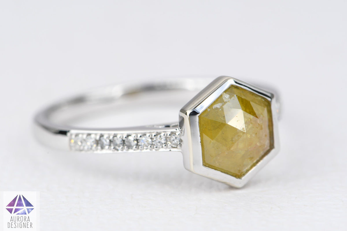 Ring Style - Bezel Set Raised Setting for Rose Cut Center Stone AD2034C