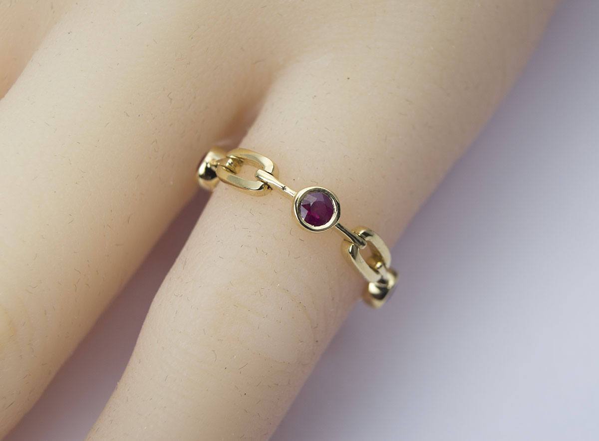 Ruby Bezel Set 18K Gold Flexible Band Wedding Ring Flexi Chain Unique AD1255