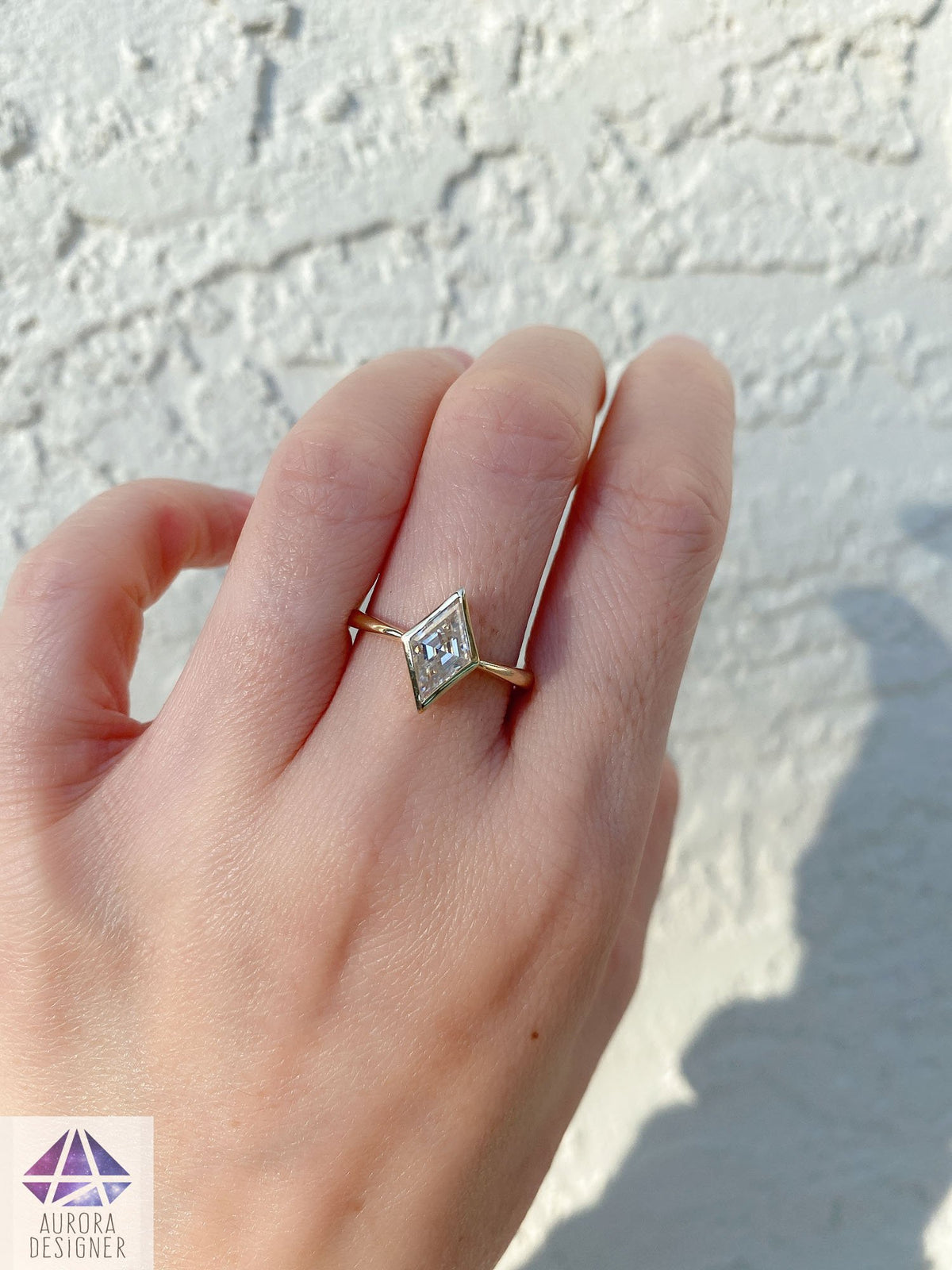Shield Shape Moissanite 14K 18K Gold Platinum PT950 Engagement Ring Bezel Set AD1937